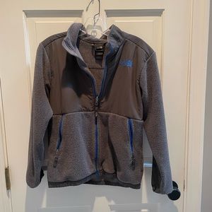 Boys size Large 14/16 The North face fleece